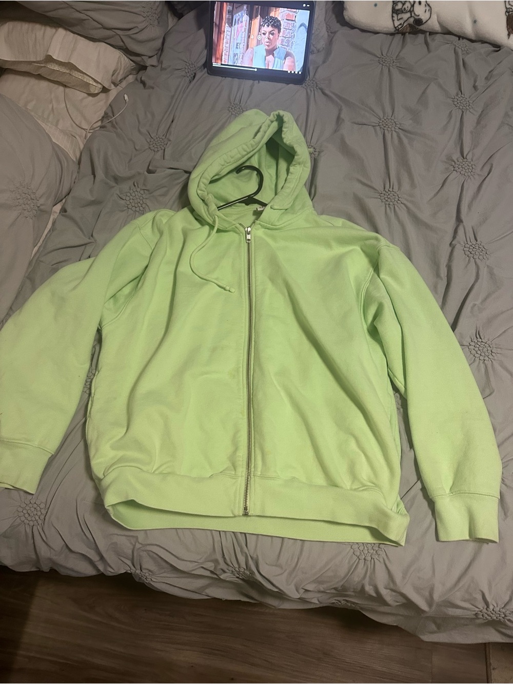 Aritzia Light Green Zip-Up Hoodie